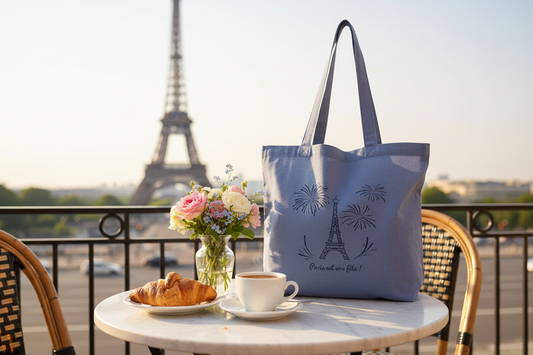 Tote Bag Bleu "Paris est une fête"