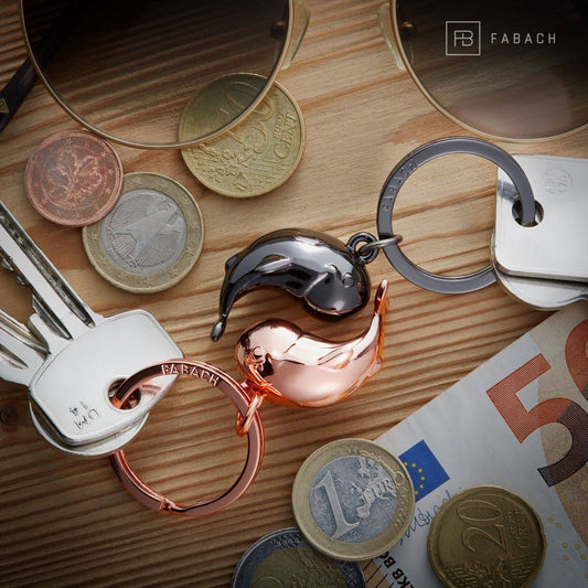 porte cles baleine moby fabach FABACH_Wale_Moby_schwarzrose