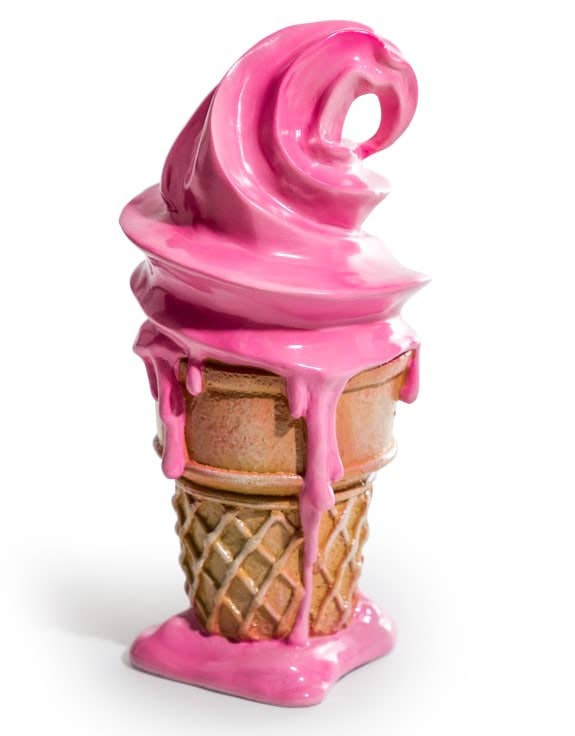 Large ice cream-shaped decoration