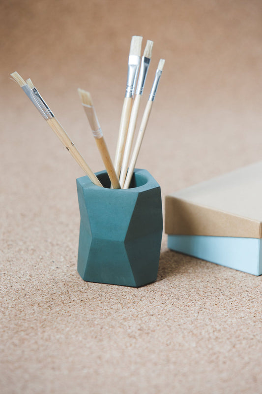 Pencil pot - facet collection