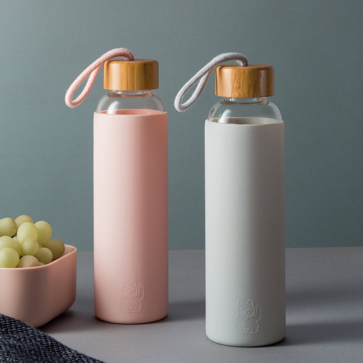 gourde chat chanceux rose donkey