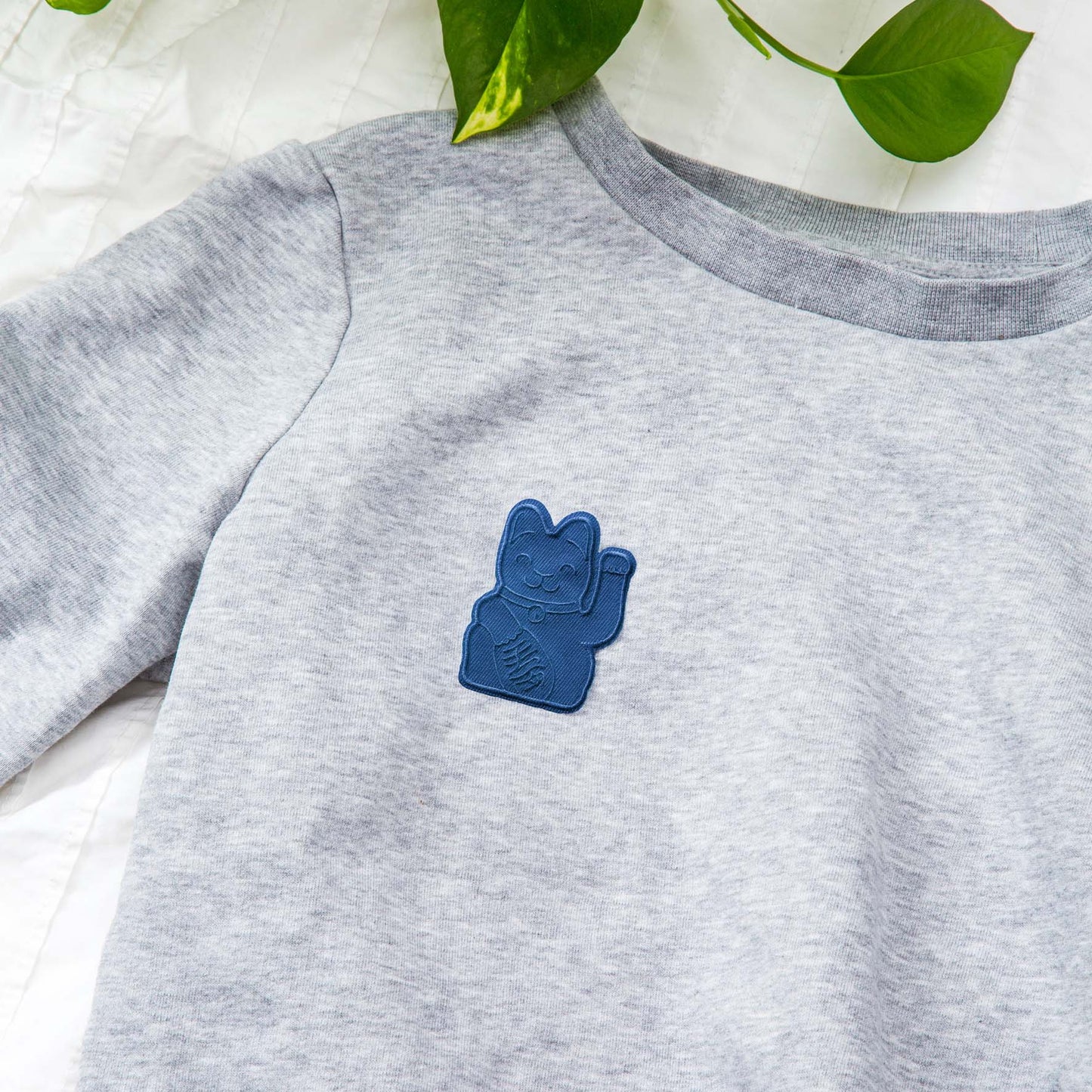 patch chat chanceux bleu fonce donkey