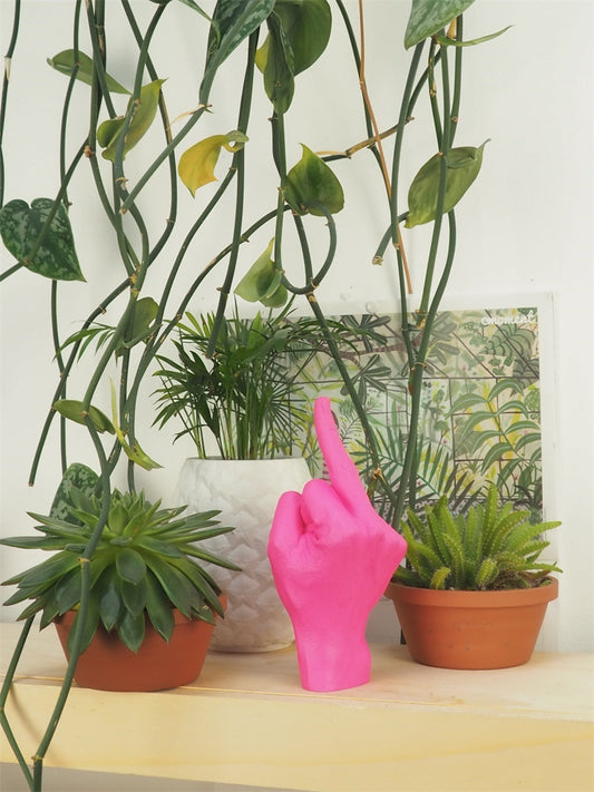 sculpture main f k rose