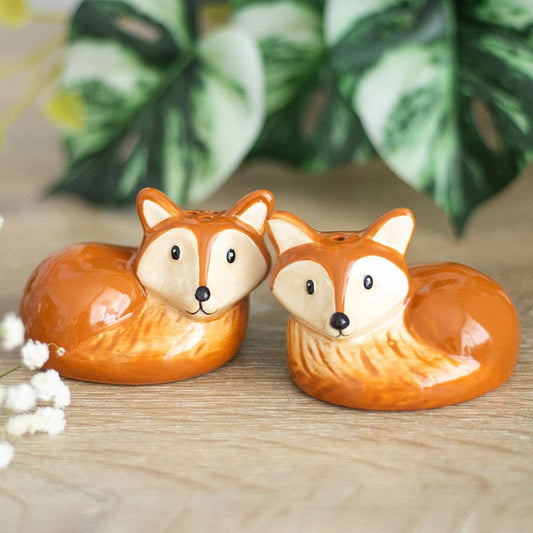 Salt and pepper Fox