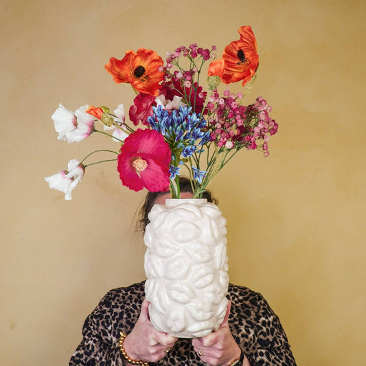 Vase - Kisses - Ceramic - Beige - 17x17x27cm