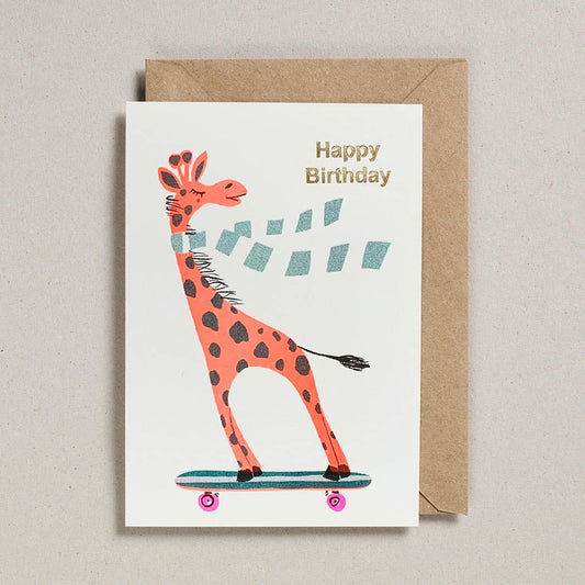 carte danniversaire girafe sur skateboard petra boase ltd