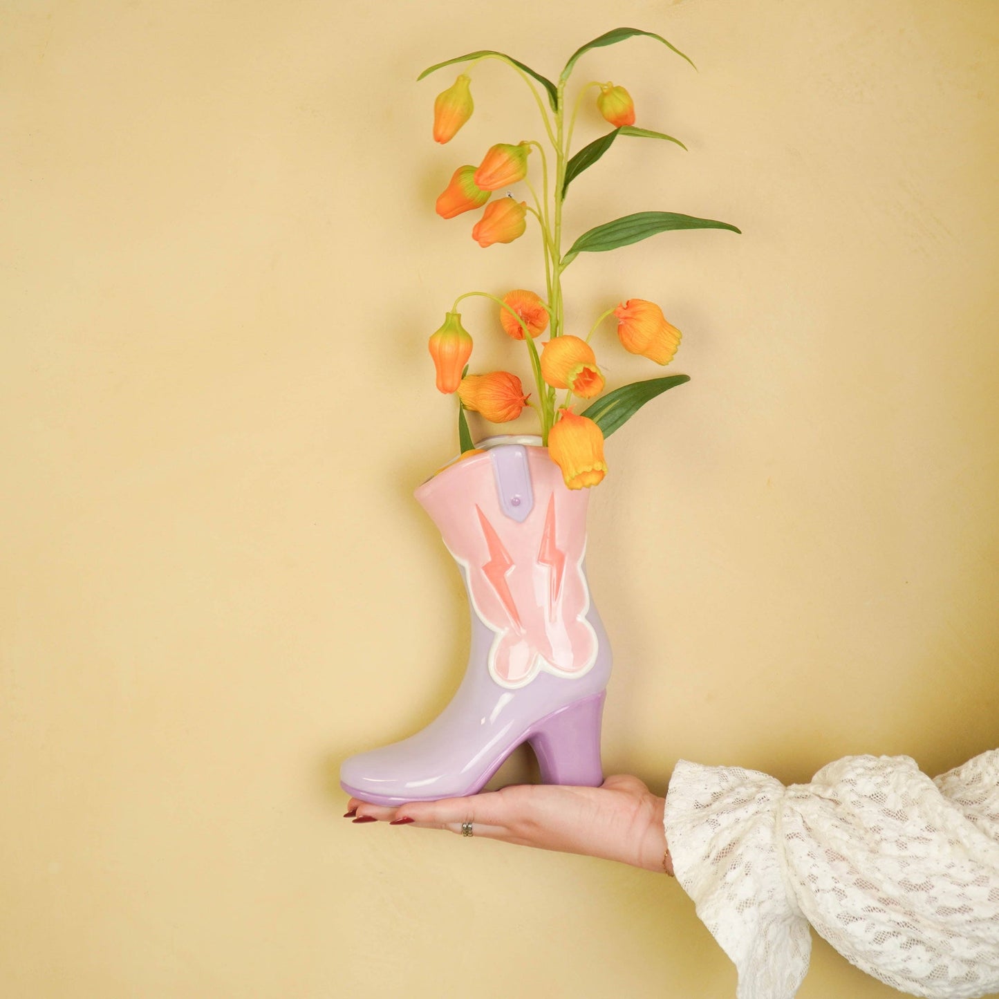 Flower vase - Boot-shaped vase - Ceramic - Pink/Lilac - 16.5x10.5x26.5cm