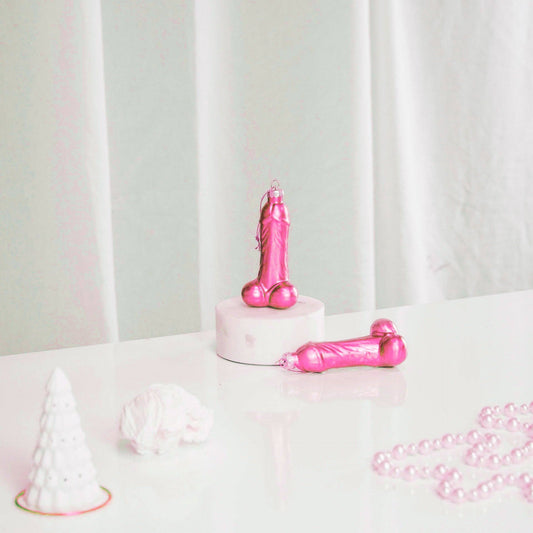 boule de noel zizi rose