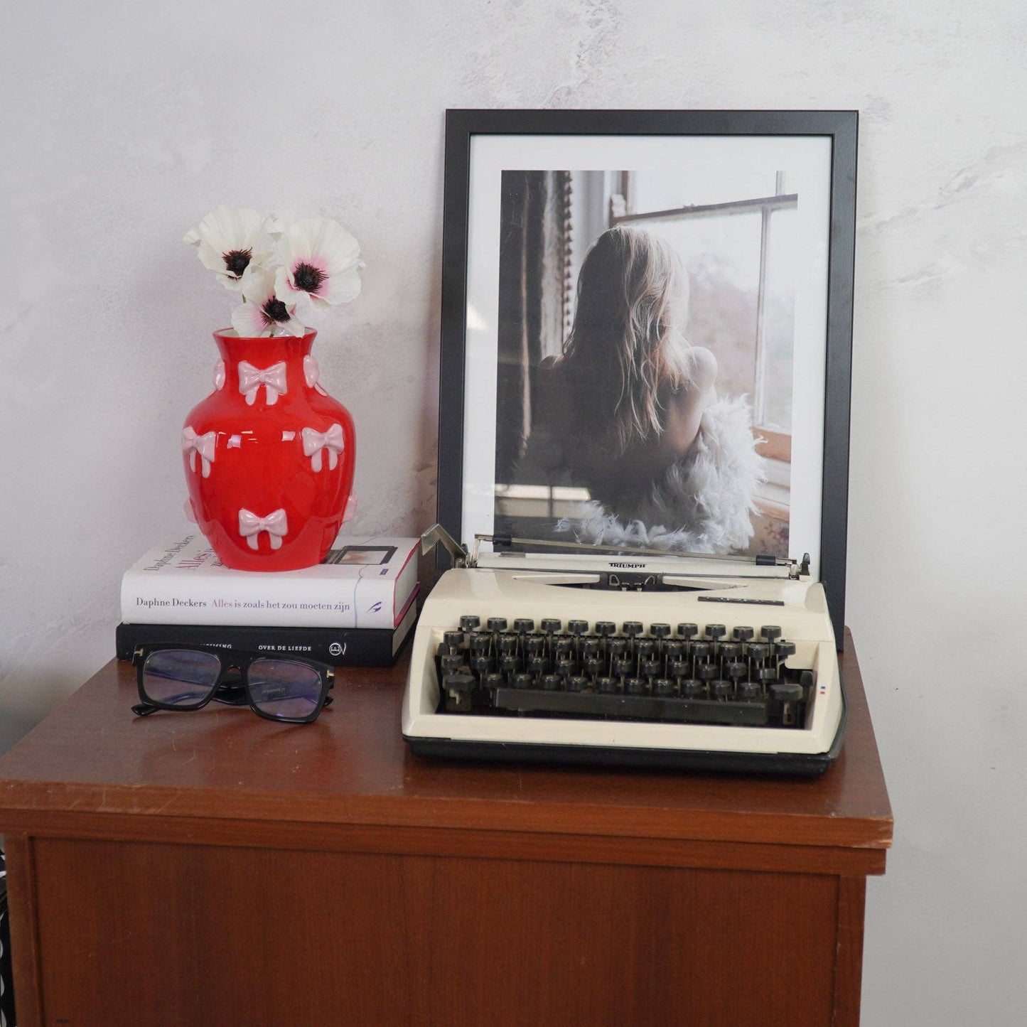 Vase - Flower Vase with Ribbons - Red/Pink - 14x14x19cm