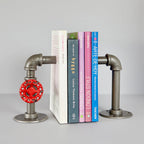 Serre-livres double Pipeline