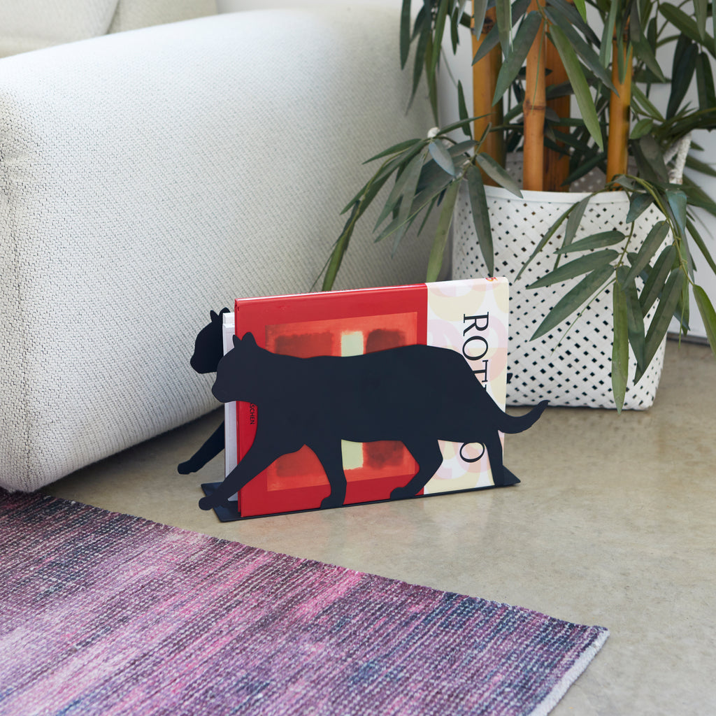Feline Magazine Rack