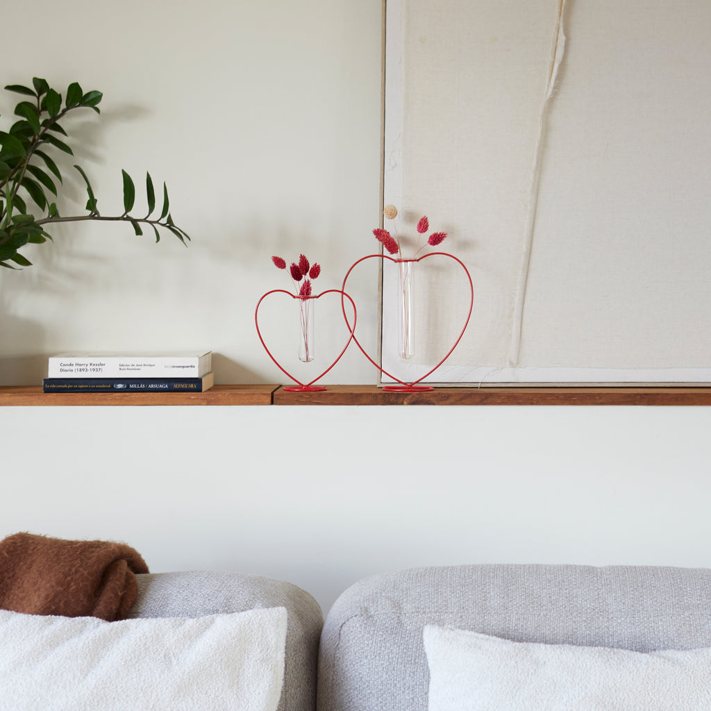 Love Silhouette Vase