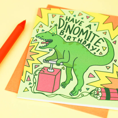 Carte d'anniversaire Dinosaure T-Rex “Have a Dinomite Birthday”