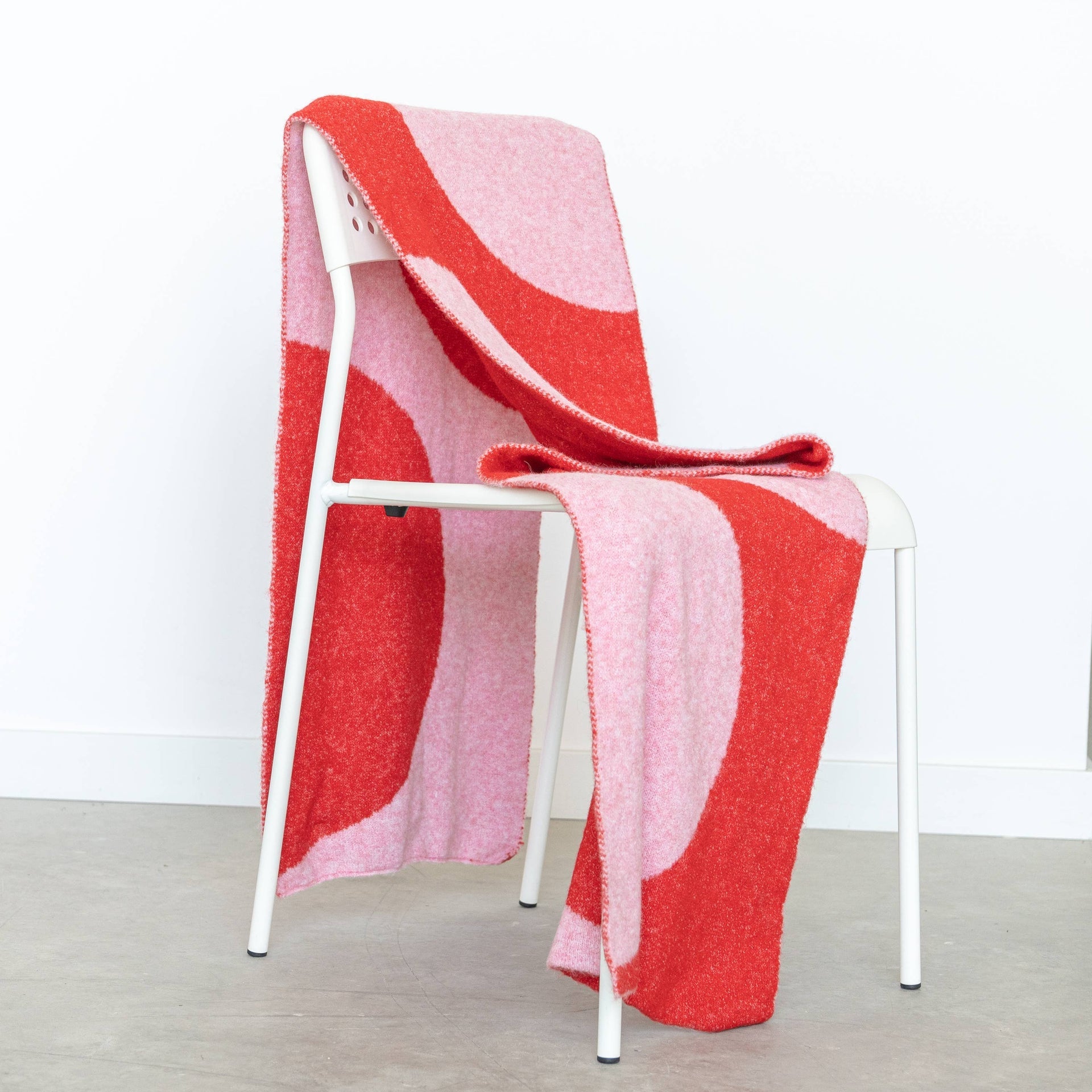 Écharpe Écarlate Helio Ferretti Vue 1