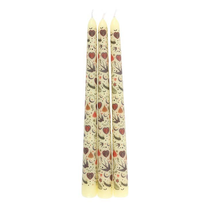 Set mit 3 cremefarbenen Kerzen mit floralem Folk-Muster