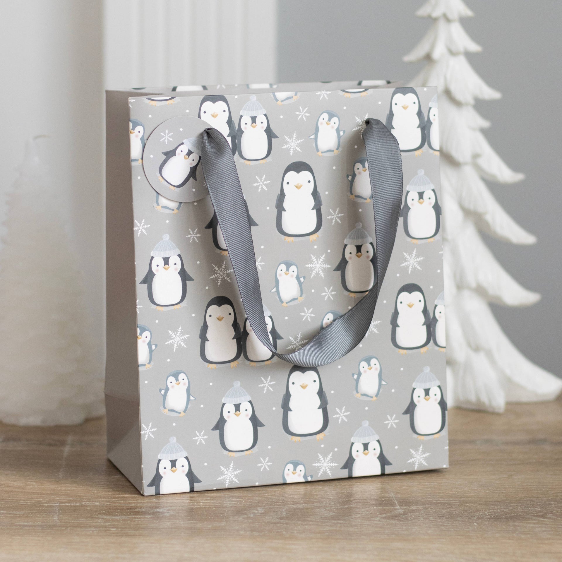 Sac Cadeau Pingouin d’Hiver (23 cm) | Design e regali originali
