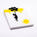 A5-Notizbuch aus Steinpapier mit Banksy-Graffiti – Fliegendes Mädchen