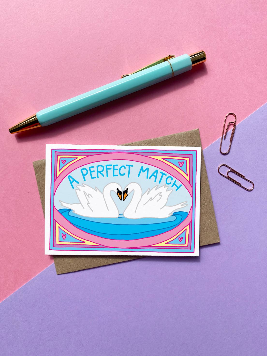 Petite Carte de vœux Cygnes "A Perfect Match" | Oggetti di design e regali originali