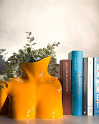 Vase mit weiblicher Büste