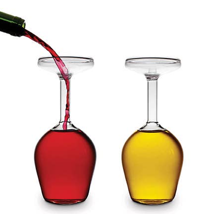Verre à vin renversé