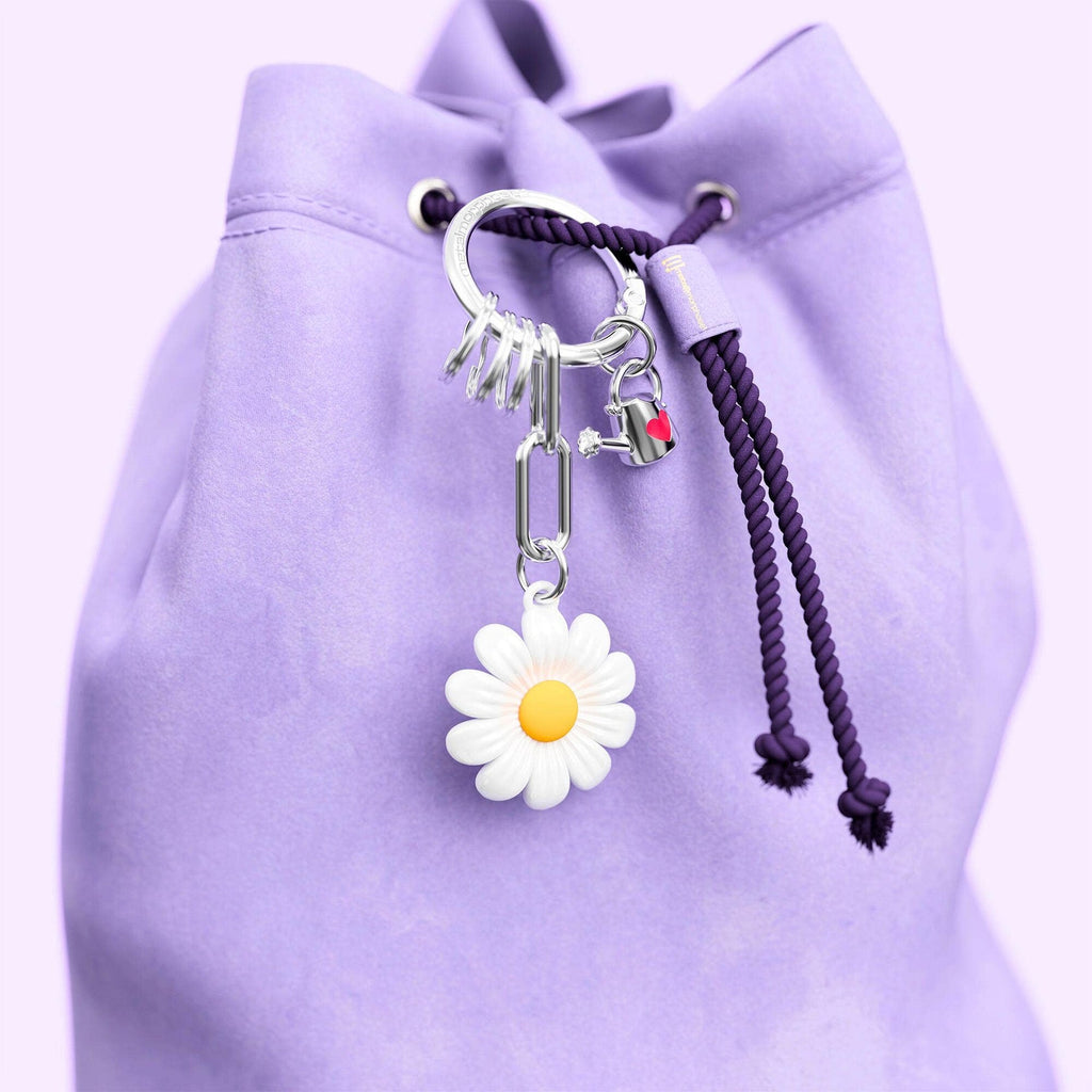 Schlüsselanhänger mit Gänseblümchen-Anhänger