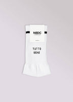 Socken mit der Aufschrift "TUTTO BENE"