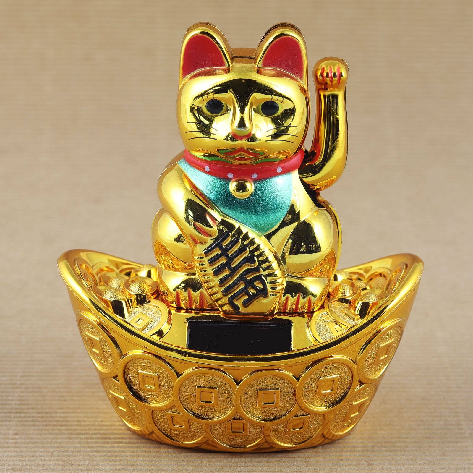 Chat chanceux solaire doré 10cm