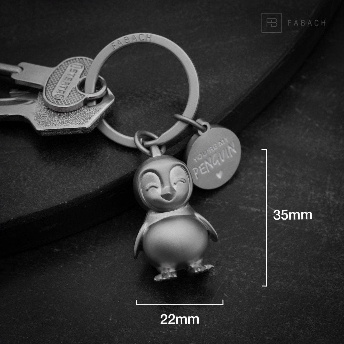 Oggetto regalo di design – porte cles pingouin tu es mon pingouin fabach 