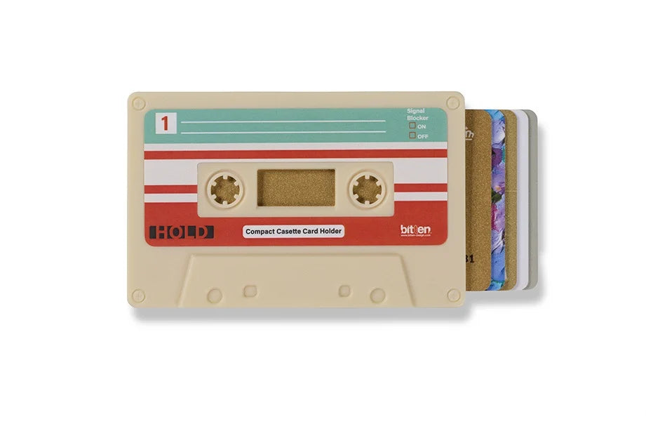 Designcadeau – porte cartes cassette beige