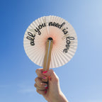 Éventail Pai Pai « all you need is love » – Fisura – vue 2