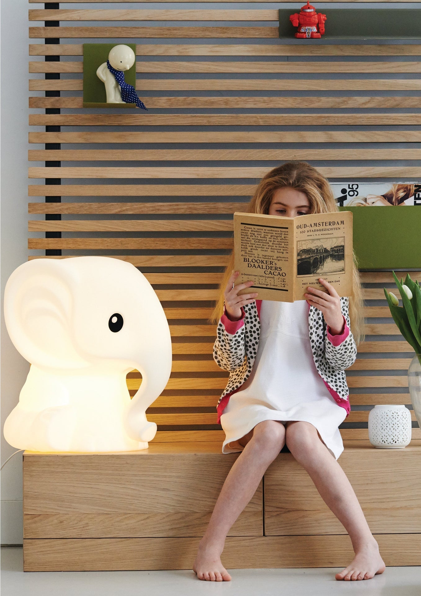 Oggetto regalo di design – Lampe Anana Mr Maria - OFCK.fr