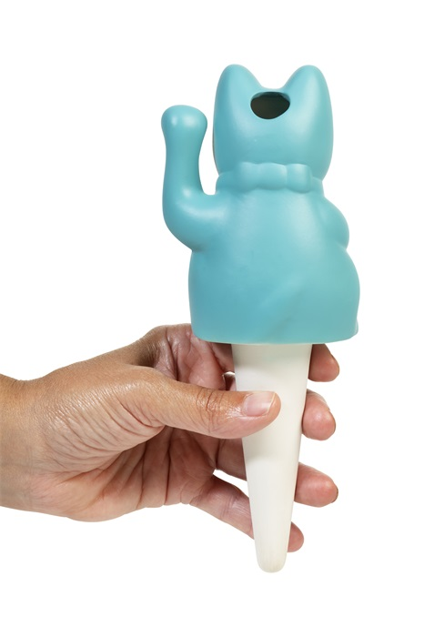 Designcadeau – Arroseur Autonome Chat Chanceux Bleu - le Chat Chanceux