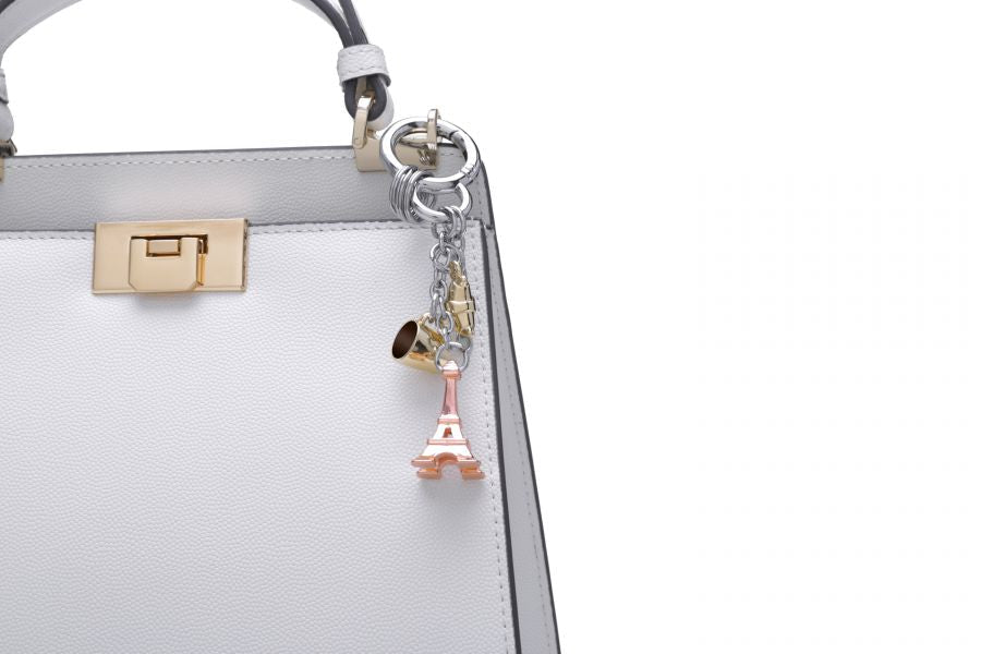 Regalo de diseño – bijou de sac tour eiffel rose metalmorphose 