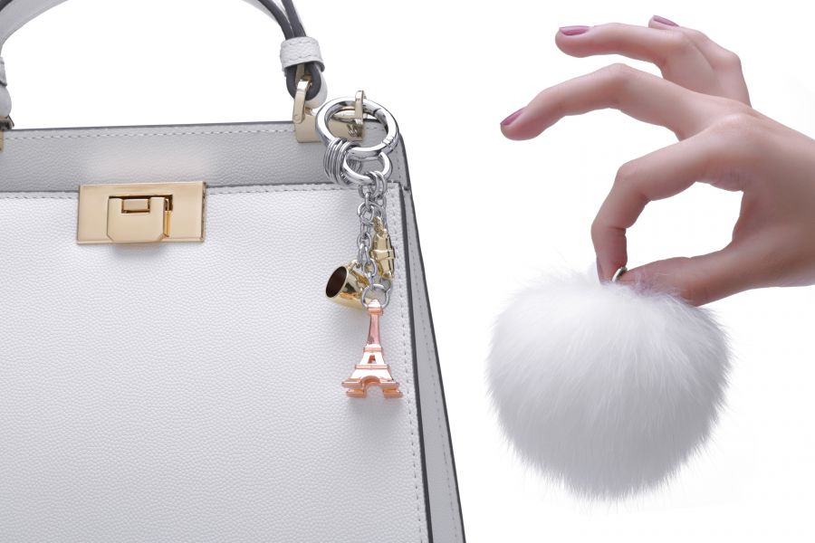 Regalo de diseño – bijou de sac tour eiffel rose metalmorphose 