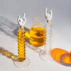 Rock'n'Roll hand corlk stopper