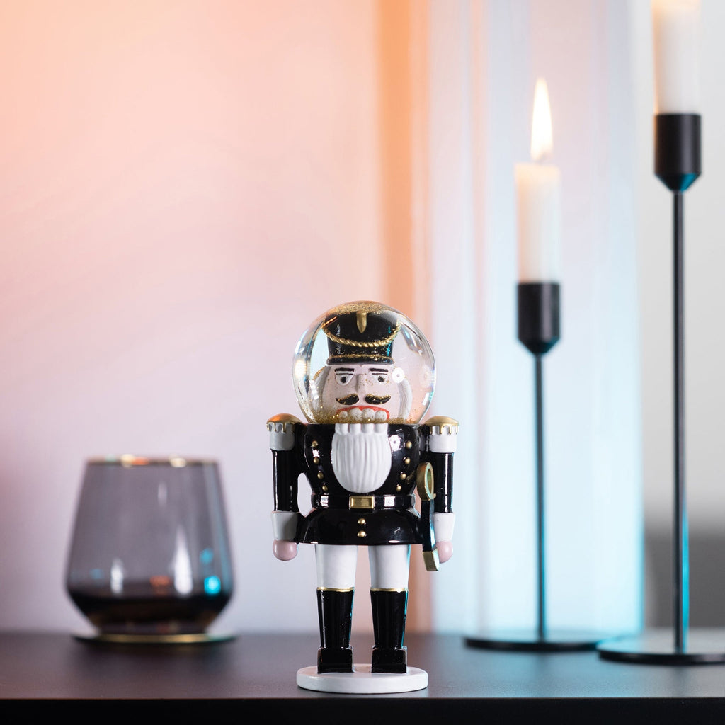 Designcadeau – Boule à Neige Casse-Noisette Noir Donkey | Donkey France