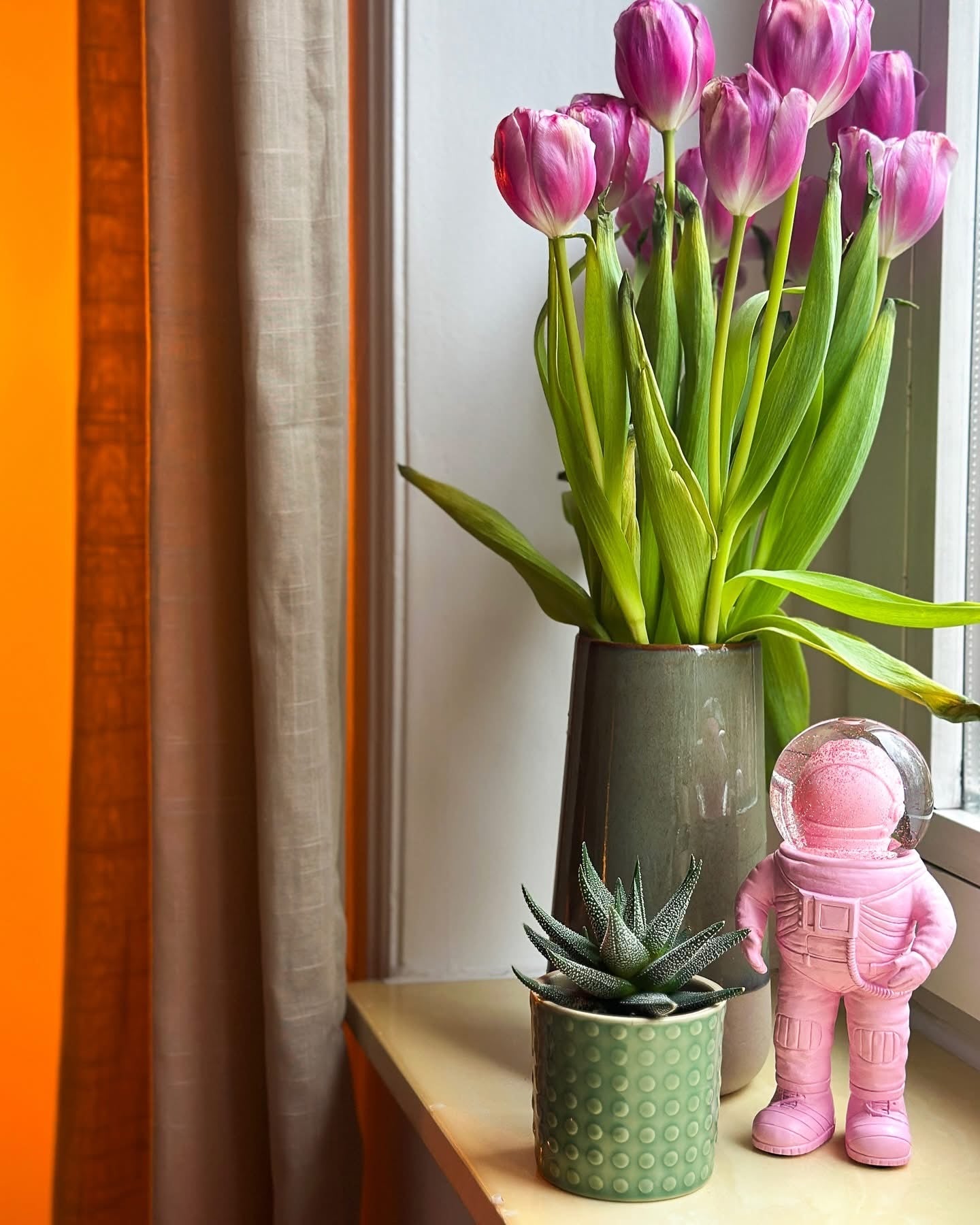 Boule à Neige Astronaute Petit Rose | Objetos de diseño y regalos originales