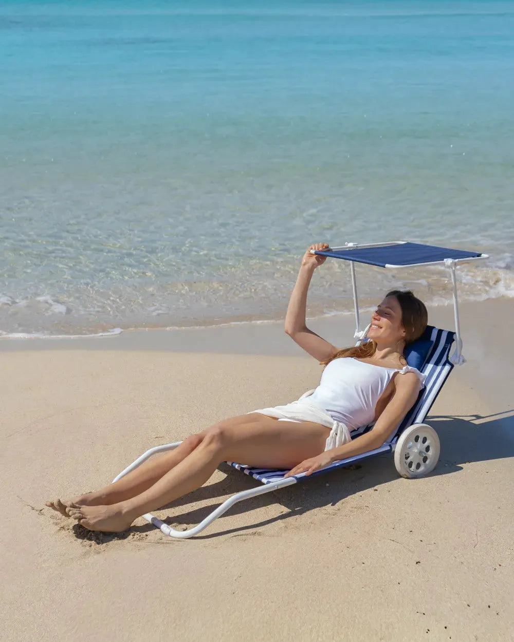 Strandliege mit Rädern und Sonnendach – FREYA