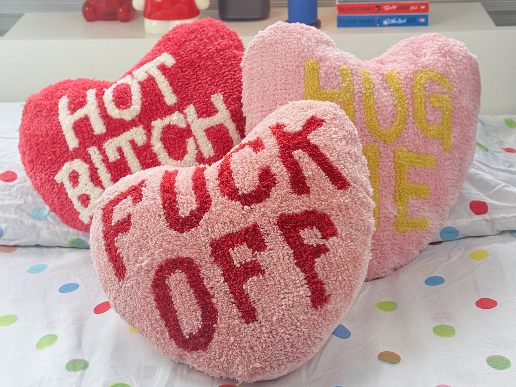 Coussin Cœur « Fuck Off » – Bitten