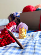 Mini Chat Chanceux Jaune Solaire | Objetos de diseño y regalos originales