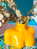 Vase mit weiblicher Büste