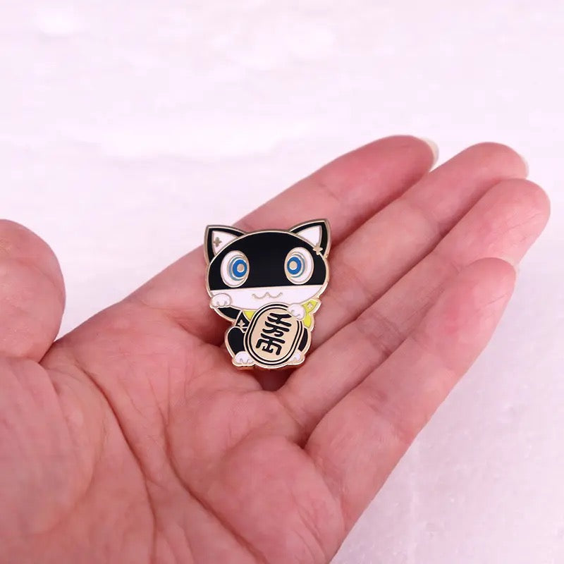 Oggetto regalo di design – pins chat chanceux anime 