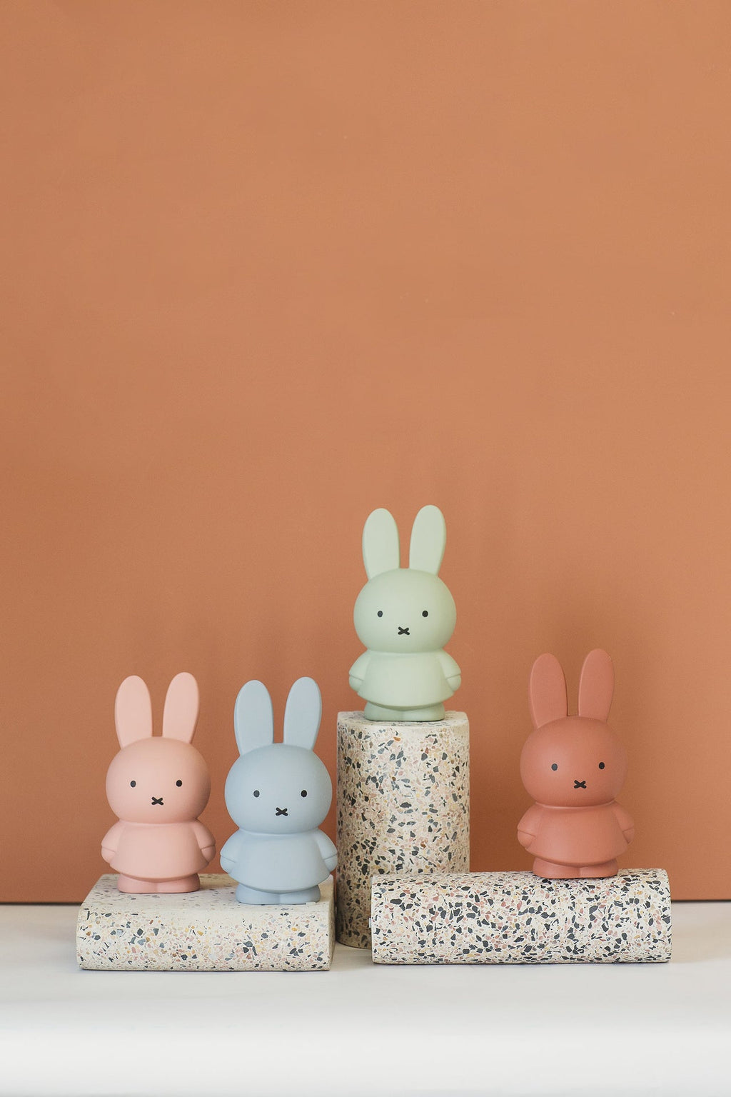 Tirelire Lapin Miffy Warm Edition