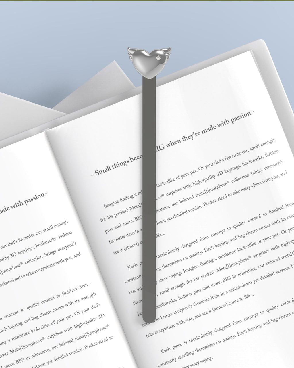 Oggetto regalo di design – marque page coeur aile argent metalmorphose