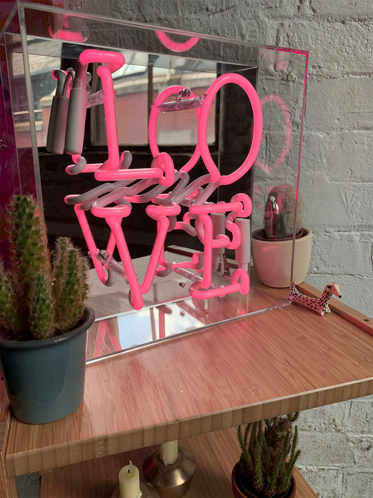 acrylic box neon love 
