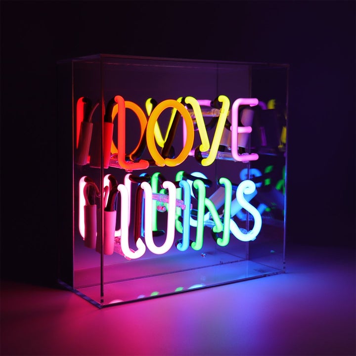 Regalo de diseño – acrylic box neon love wins 