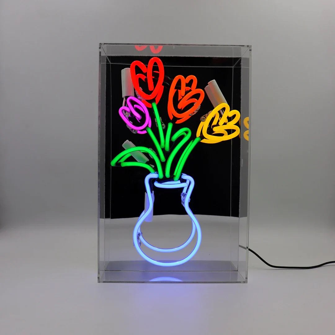 neon vase de tulipes locomocean 