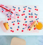 Set de table enfant - Cerises – vue 3 – A Little Lovely Company