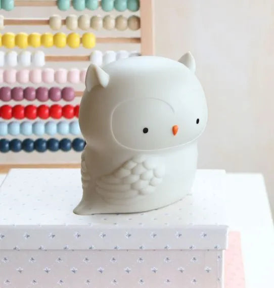 Petite veilleuse Hibou – vue 3 – A Little Lovely Company
