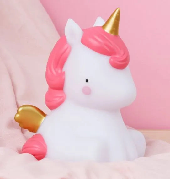 Petite veilleuse Licorne Dorée – vue 3 – A Little Lovely Company